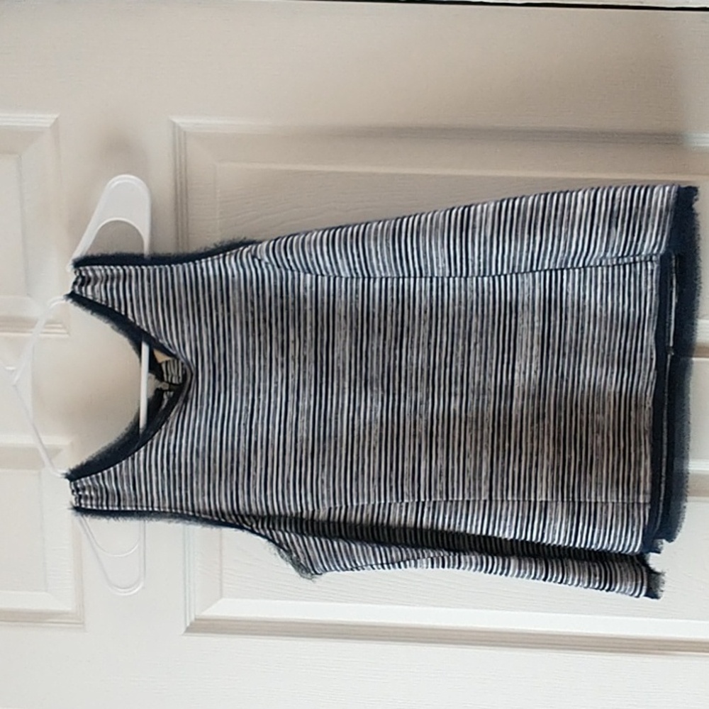 Anthropologie Vanessa Virginia Indira Sleeveless Blouse | Navy Blue | Small
